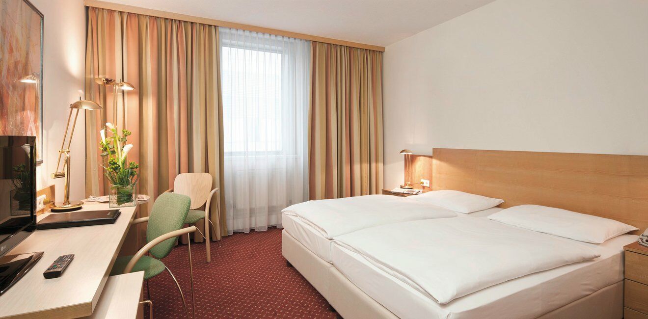 Austria Trend Hotel Salzburg West Esterno foto
